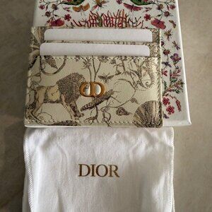 NEW Dior Dioriviera Caro 5-Slot Card Holder White and Gold-Tone Calfskin w/ Lion